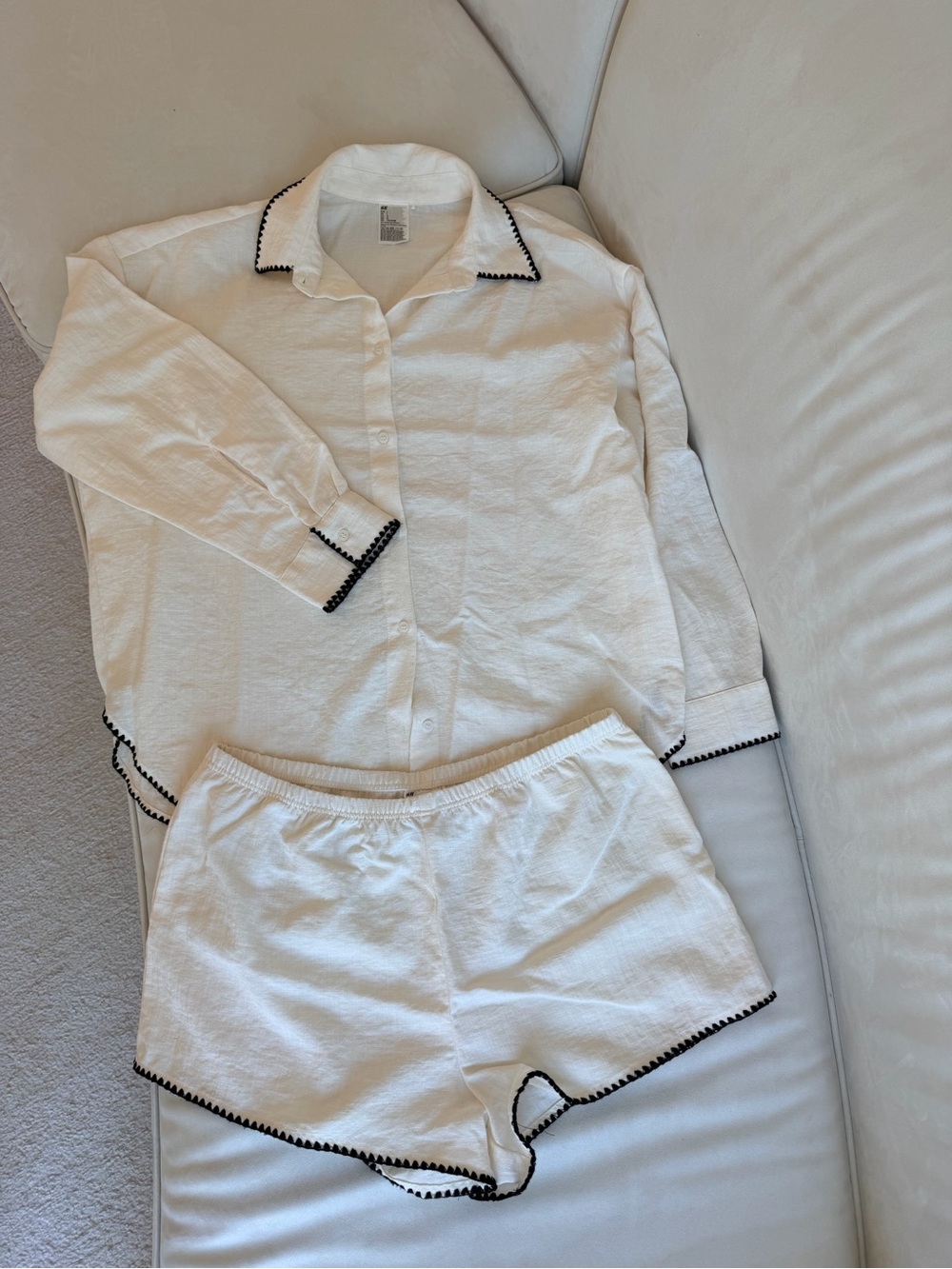 H&M stylish matching Set with Black Trim - Comfort Button-Up & Shorts